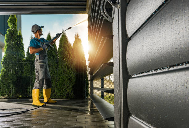 Best Oil and Grease Removal from Surfaces in Elyria, OH